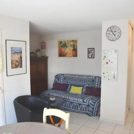 Joli 2 Pièces Climatisé Avec Terrasse Apartamento *